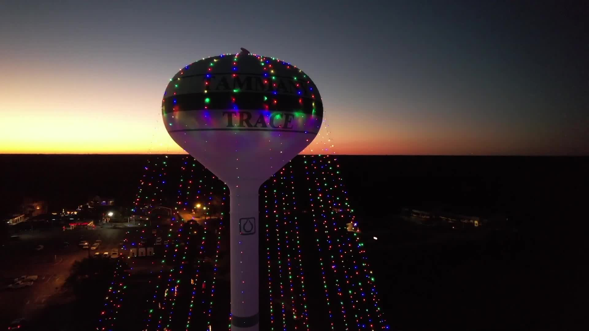 2022 Holiday of Lights: Mary Beth Stone & Helen Stone