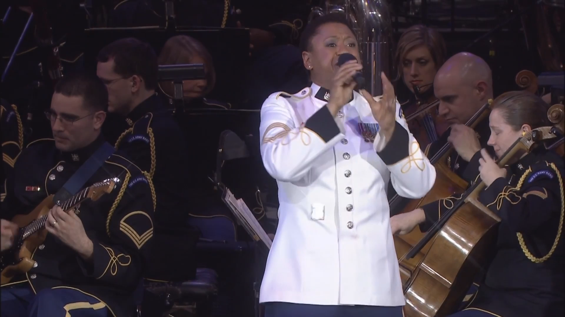 The U.S. Army Band's 2015 American Holiday "Go Tell It on the Mountain"