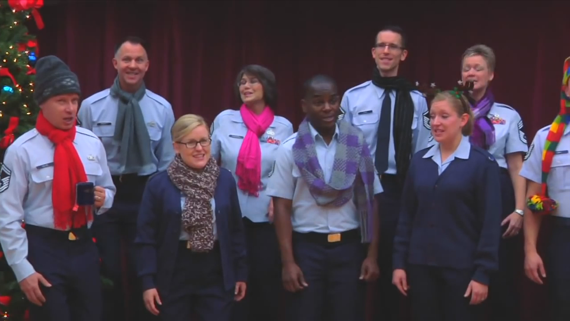 USAF Band Singing Sergeants _ Jingle Bells Holiday Programming