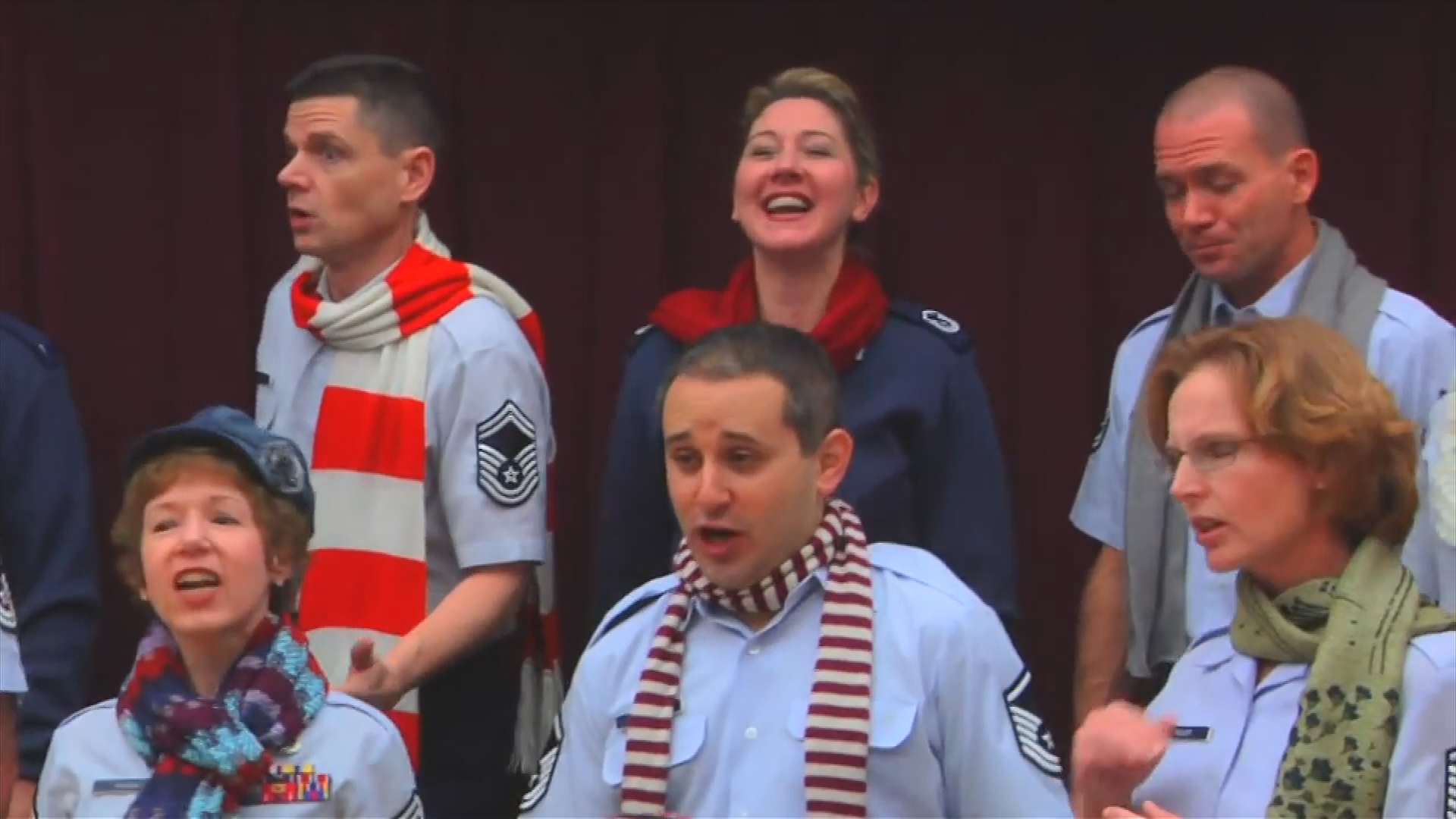 The USAF Band Singing Sergeants - Ocho Kandelikas Holiday Programming