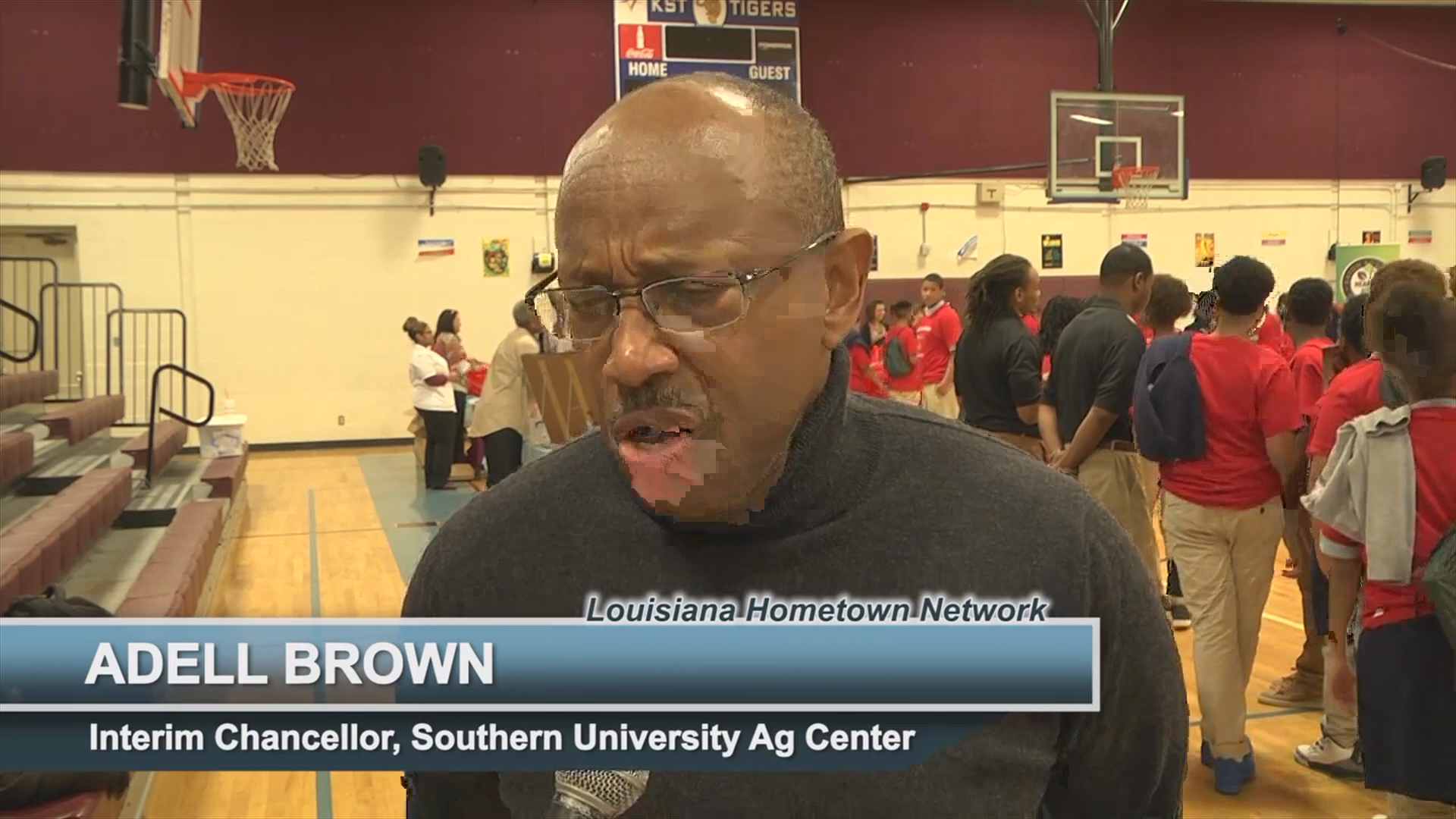 LA News Holiday Health Fair Kenilworth Science & Technology School